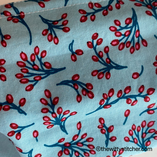 SEASONS Cotton Face Mask - WINTER BERRIES